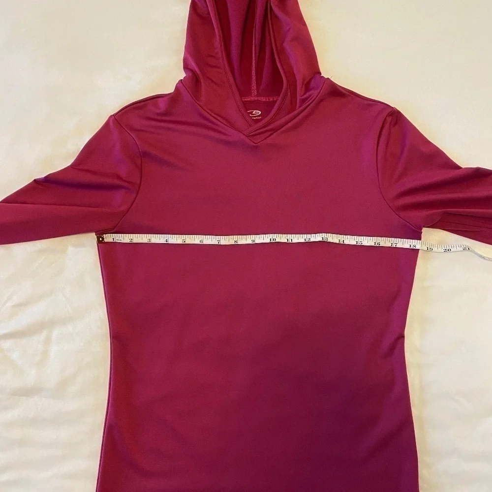 Champion-Hooded Long Sleeved Shirt- XL- Wine/Burgundy Color - Picture 5 of 10